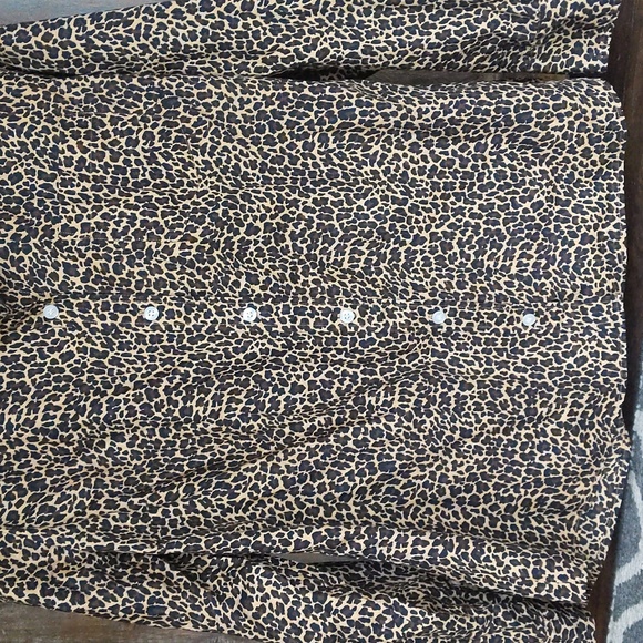 J.Crew Leopard Print 100% Cotton Button Down Blouse - Women's XL - Picture 3 of 6